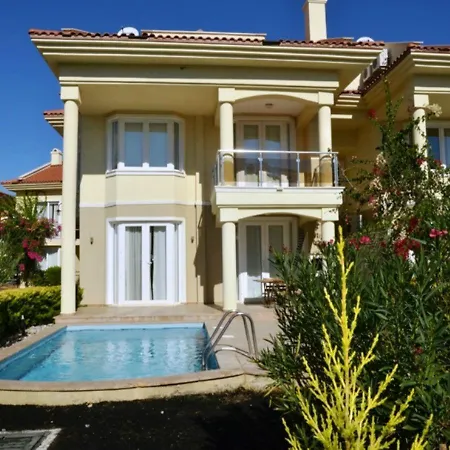 Villa Sunset Beach Club 4 Bedroom Private